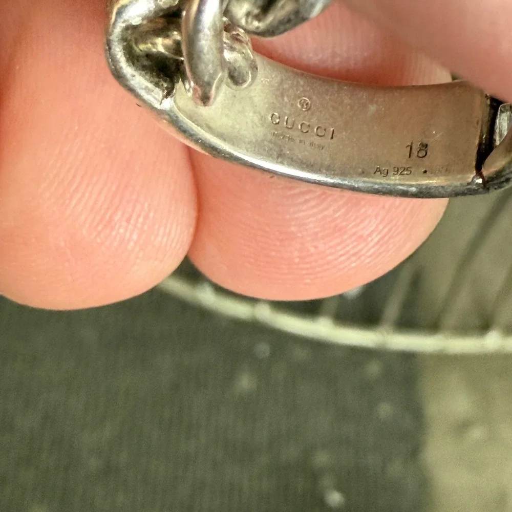 Gucci 678711 Unisex Sterling‎ Silver Chain Ring with Black plaque, SZ 18